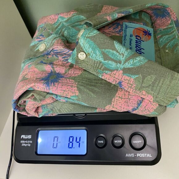 Chubbies Hawaiian Shirt Mens Medium Pink Green Floral Tiger Button Up Aloha - Picture 7 of 7